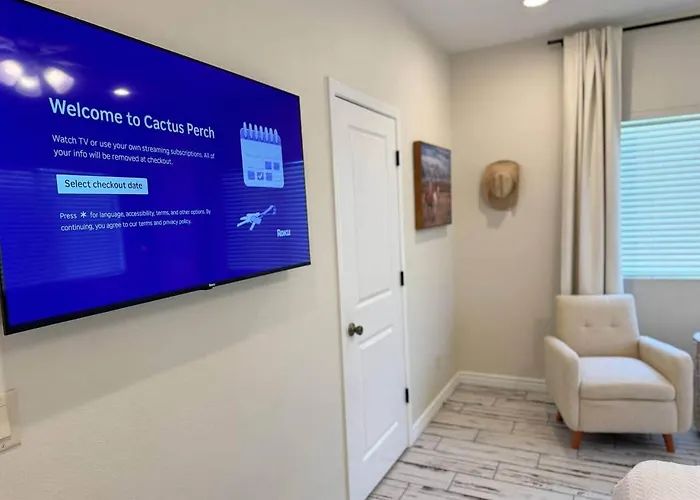 New! Near Ballparks, Stadium, Raceway, 4 Tvs, Fast Wifi